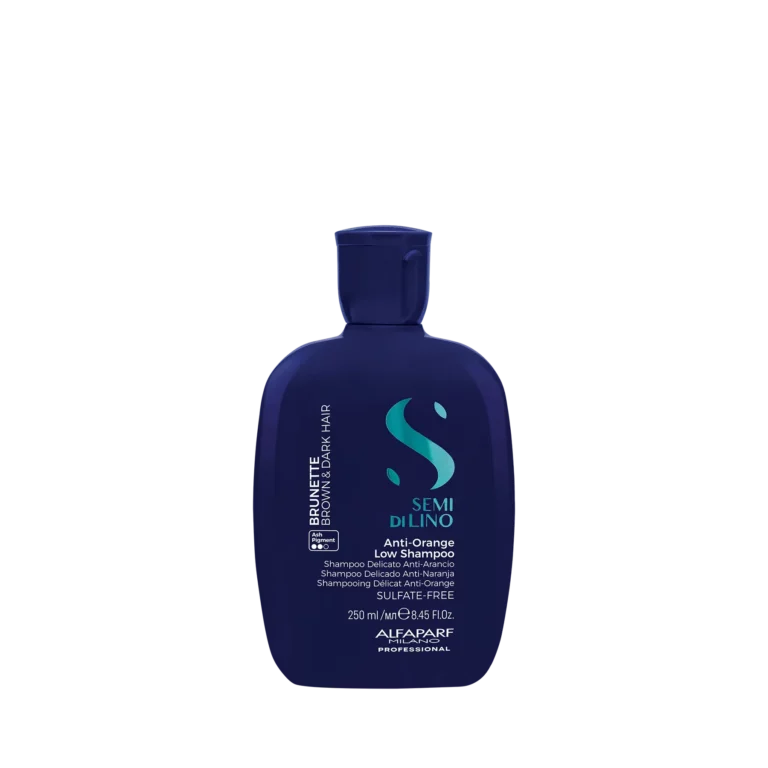 Blue bottle of Semi di Lino Brunette Anti-Orange Low Shampoo for brown and dark hair, 250 ml, sulfate-free.
